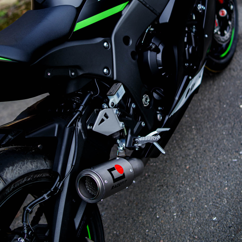 ZX10-R 2021-24 Black Edition (Rider Footrest Mount)